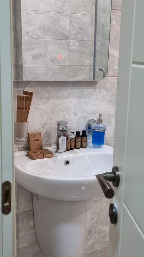 Gg Aparthotel Батуми Екстериор снимка
