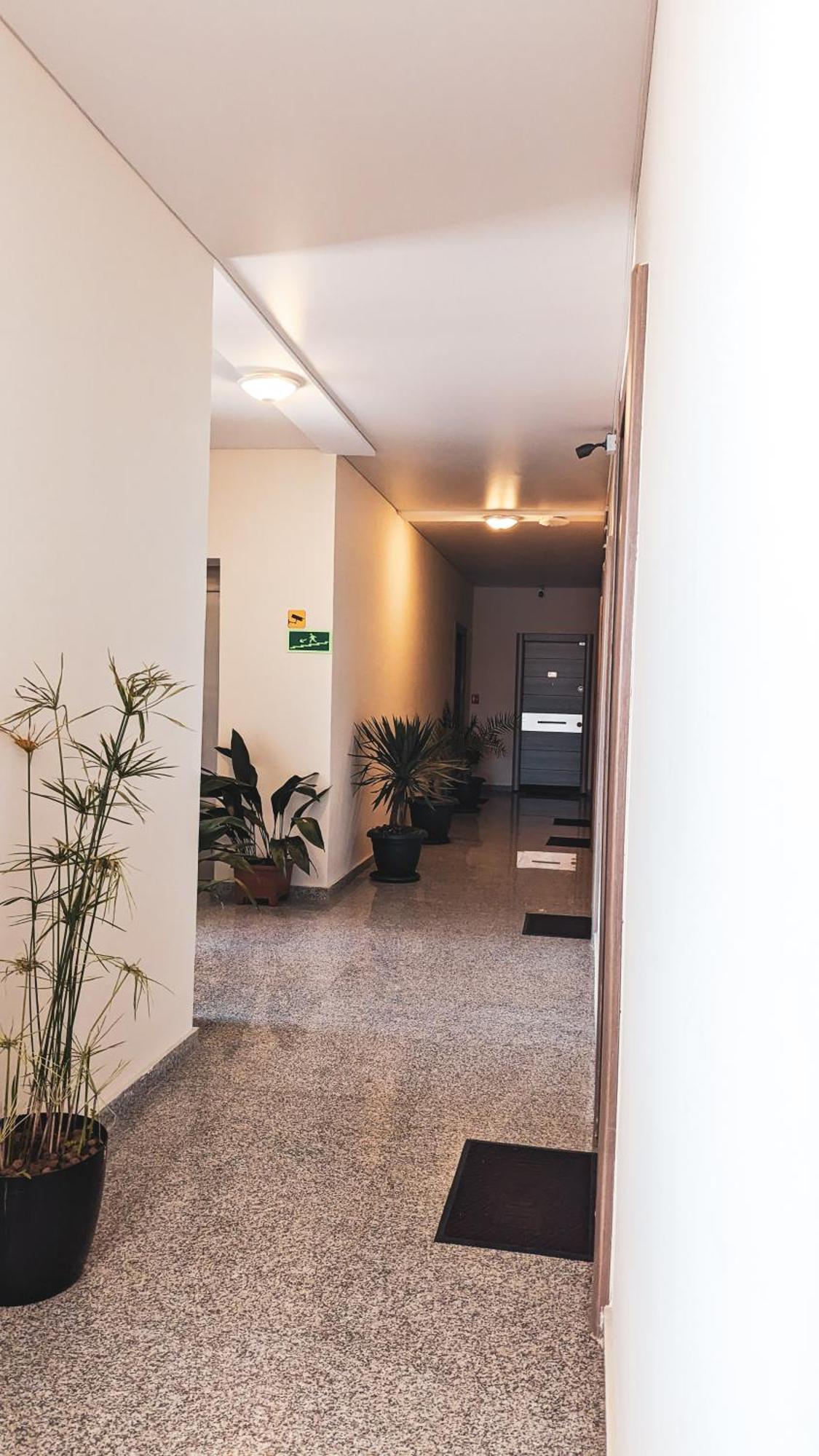 Gg Aparthotel Батуми Екстериор снимка